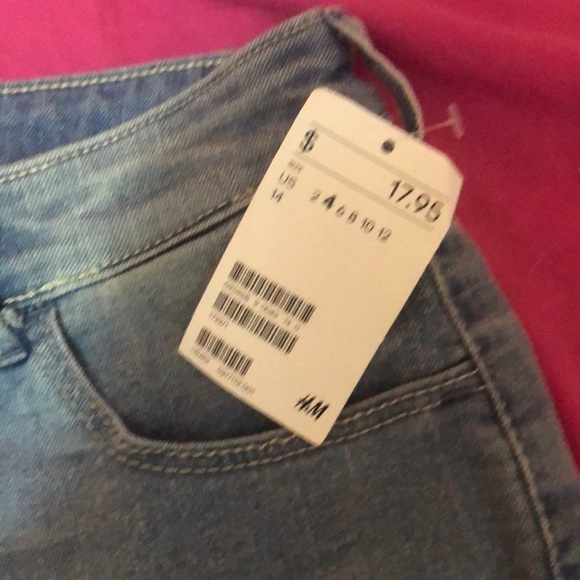 Denim cuffed shorts - Picture 2 of 4